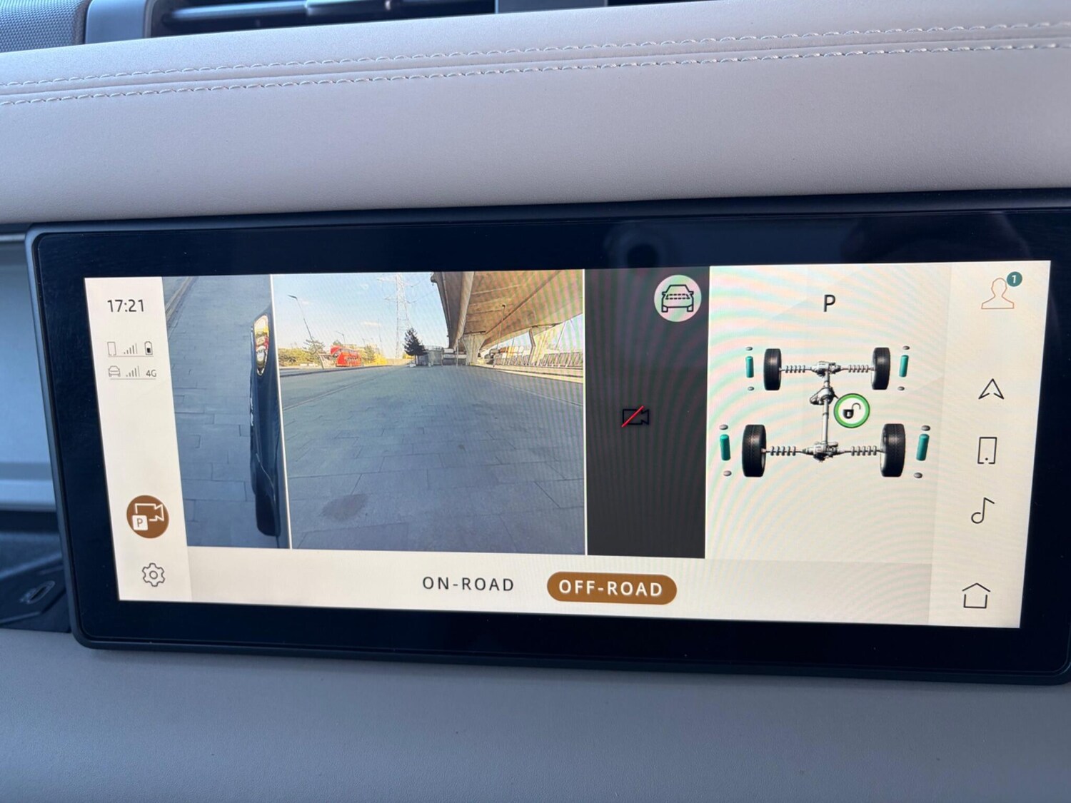 Used Land Rover Defender 2024 for sale - 78148227: Photo 40