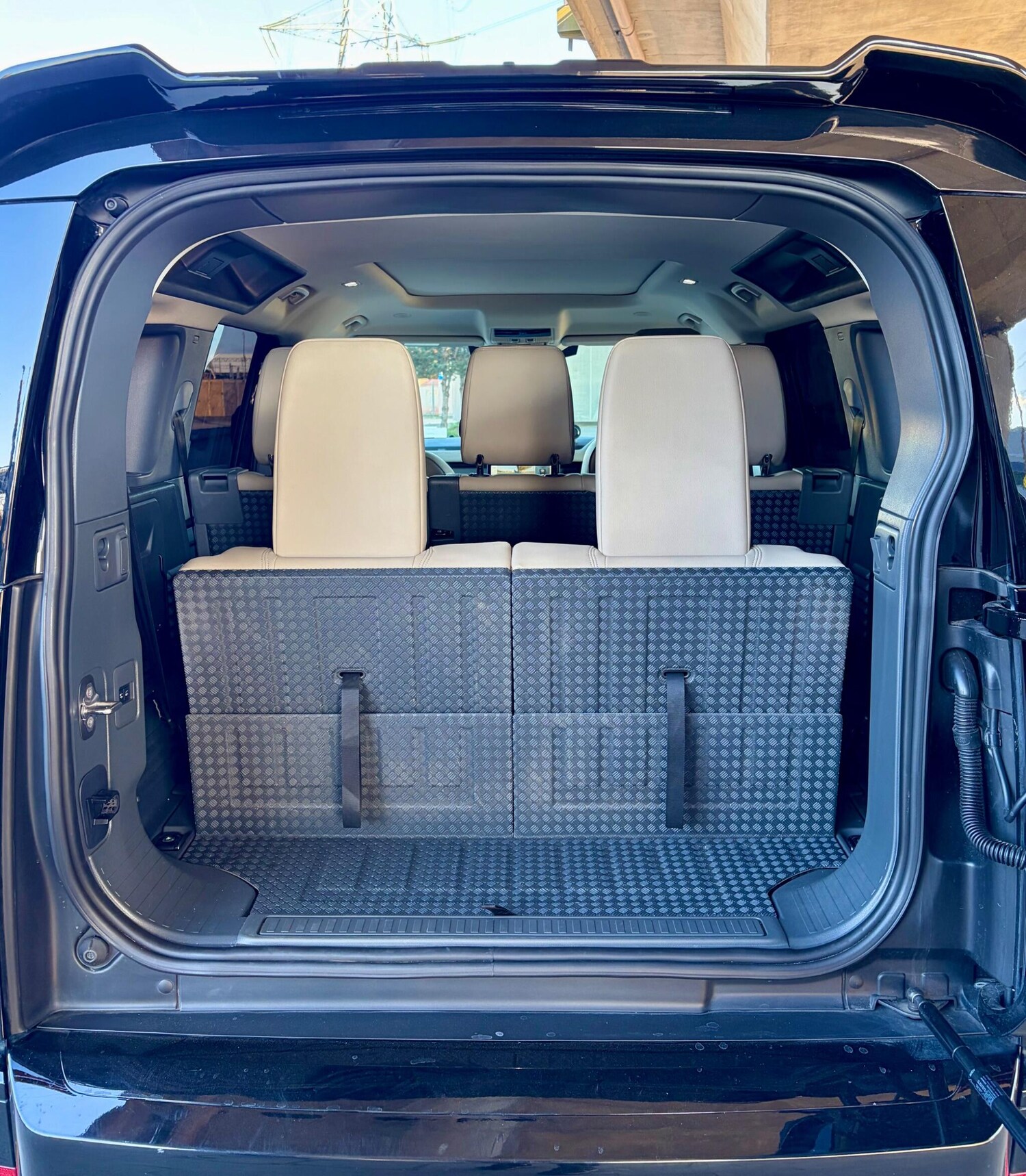 Used Land Rover Defender 2024 for sale - 78148227: Photo 66