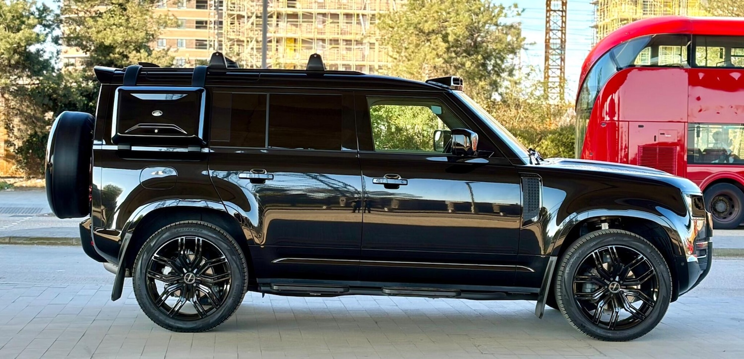 Used Land Rover Defender 2024 for sale - 78148227: Photo 8