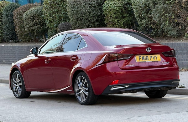 Used Lexus IS 2018 for sale - 76214968: Photo 11