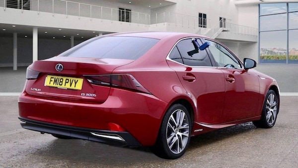 Used Lexus IS 2018 for sale - 76214968: Photo 9