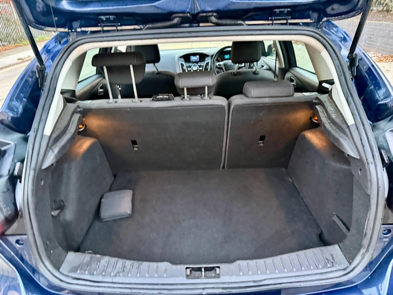 Used Ford Focus 2013 for sale - 76499224: Photo 21