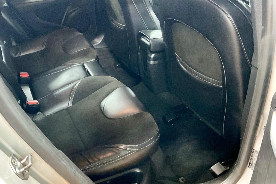 Used Volvo V40 2016 for sale - 77396570: Photo 8