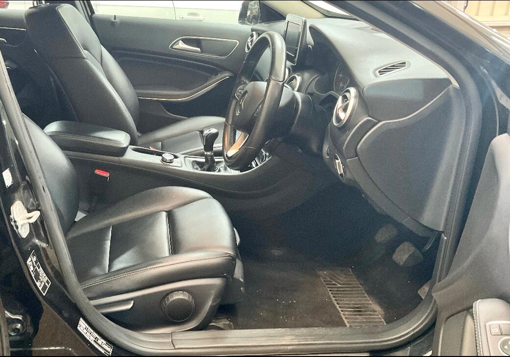 Used Mercedes-Benz A-Class 2016 for sale - 76122533: Photo 1