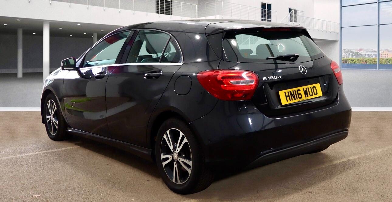 Used Mercedes-Benz A-Class 2016 for sale - 76122533: Photo 4