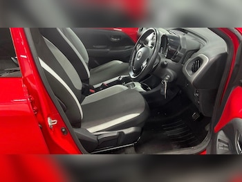 Used Toyota AYGO 2017 for sale - 77304830: Photo