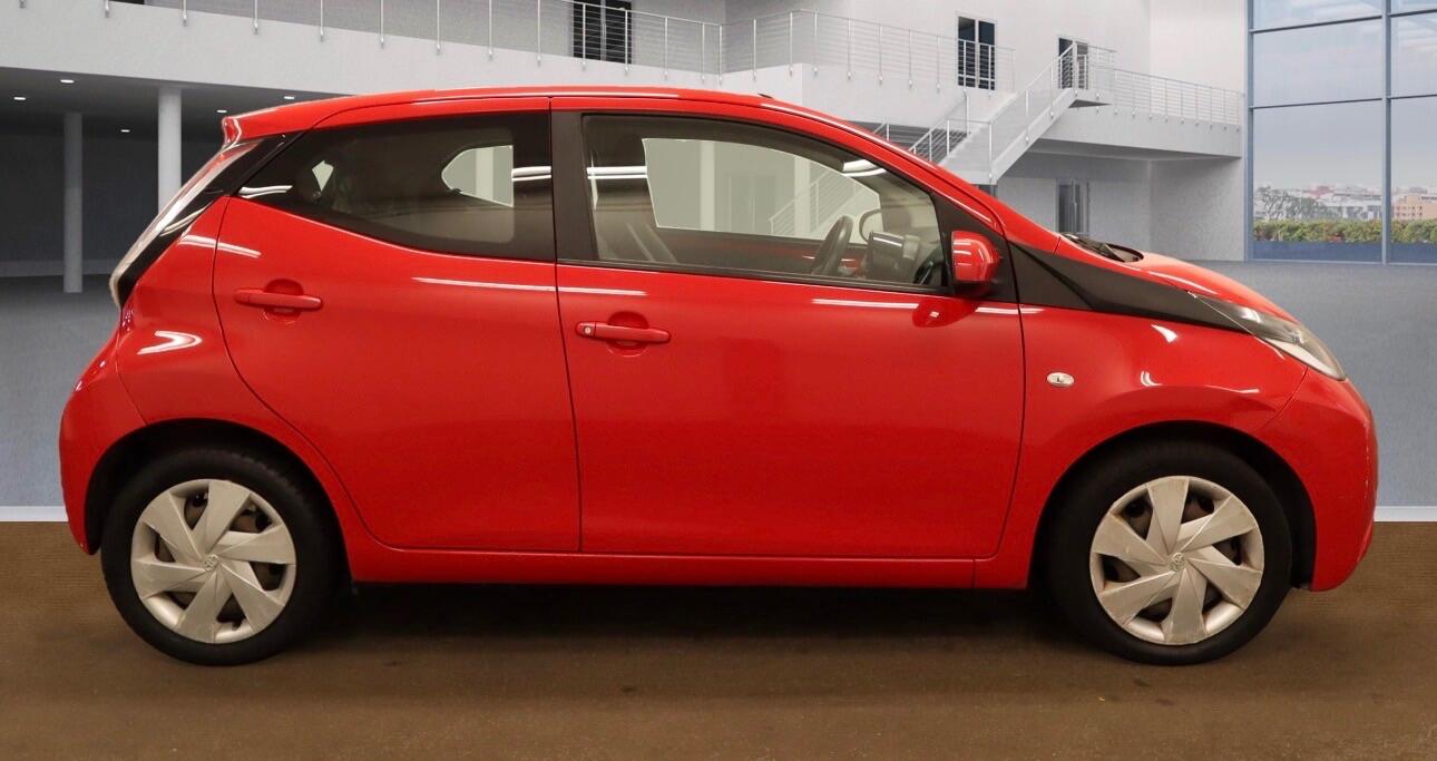 Used Toyota AYGO 2017 for sale - 77304830: Photo 5