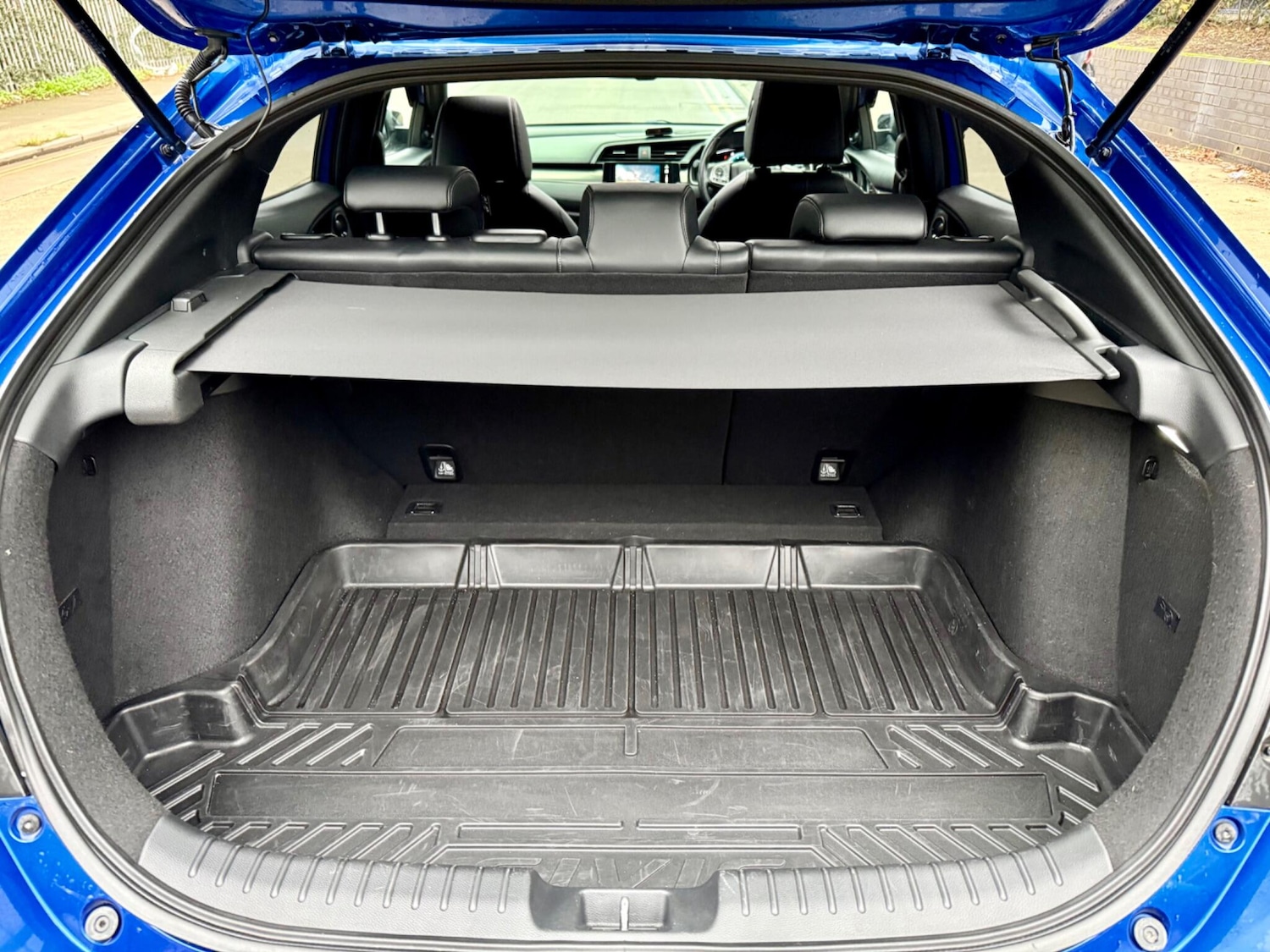 Used Honda Civic 2018 for sale - 76752684: Photo 26