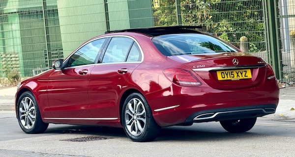 Used Mercedes-Benz C-Class 2015 for sale - 75506805: Photo 4