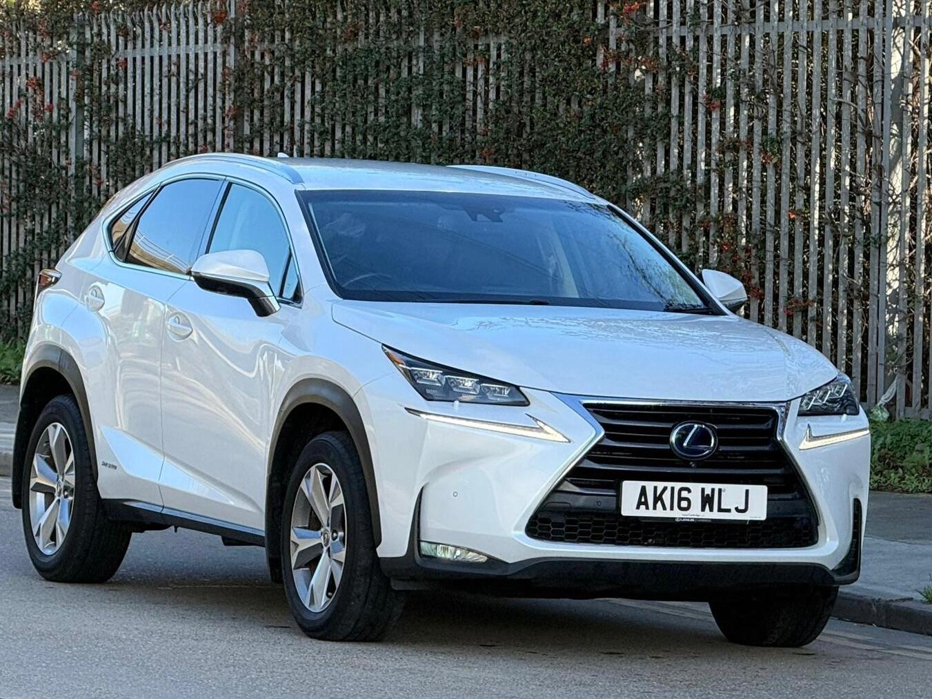 Used Lexus NX 2016 for sale - 76632959: Photo 1