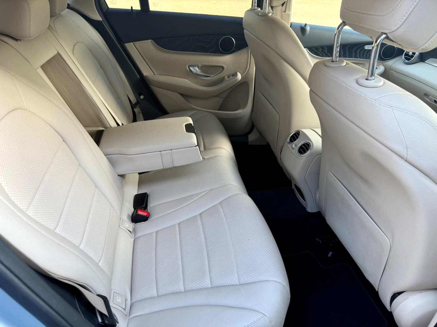 Used Mercedes-Benz GLC 2016 for sale - 75884828: Photo 12