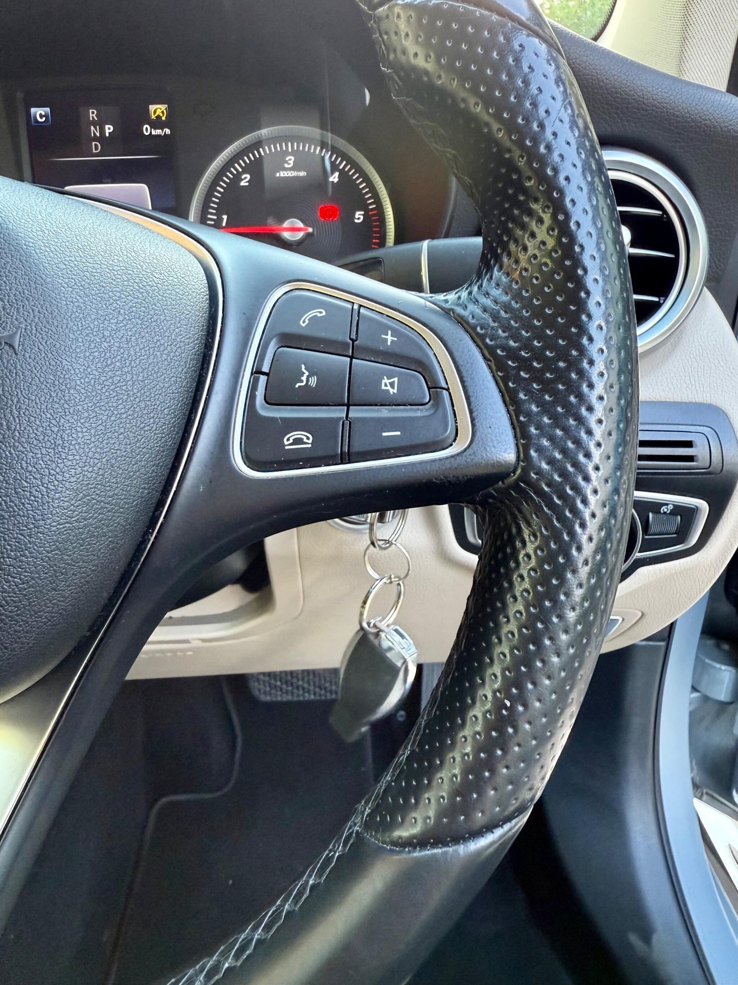 Used Mercedes-Benz GLC 2016 for sale - 75884828: Photo 14