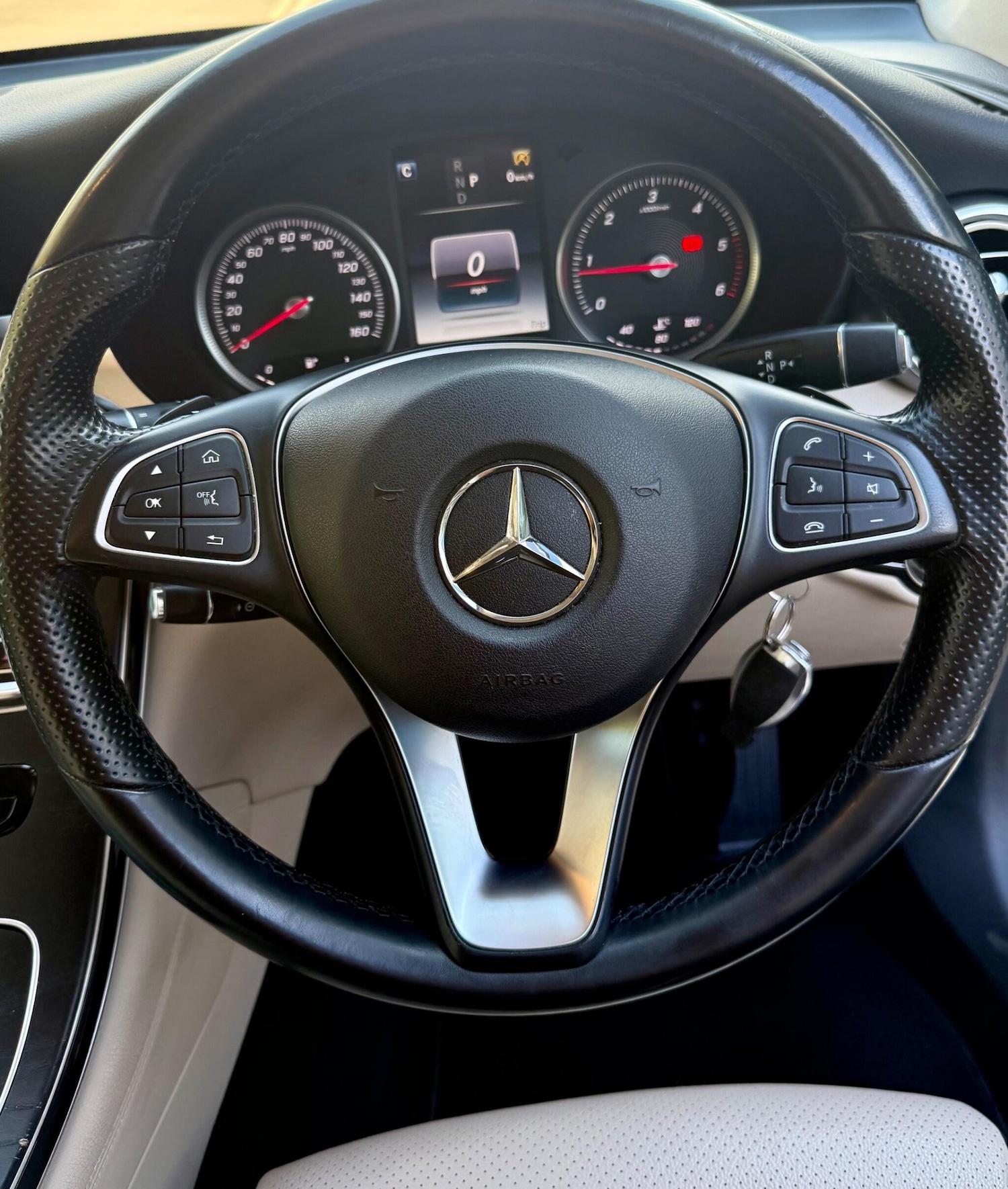 Used Mercedes-Benz GLC 2016 for sale - 75884828: Photo 18
