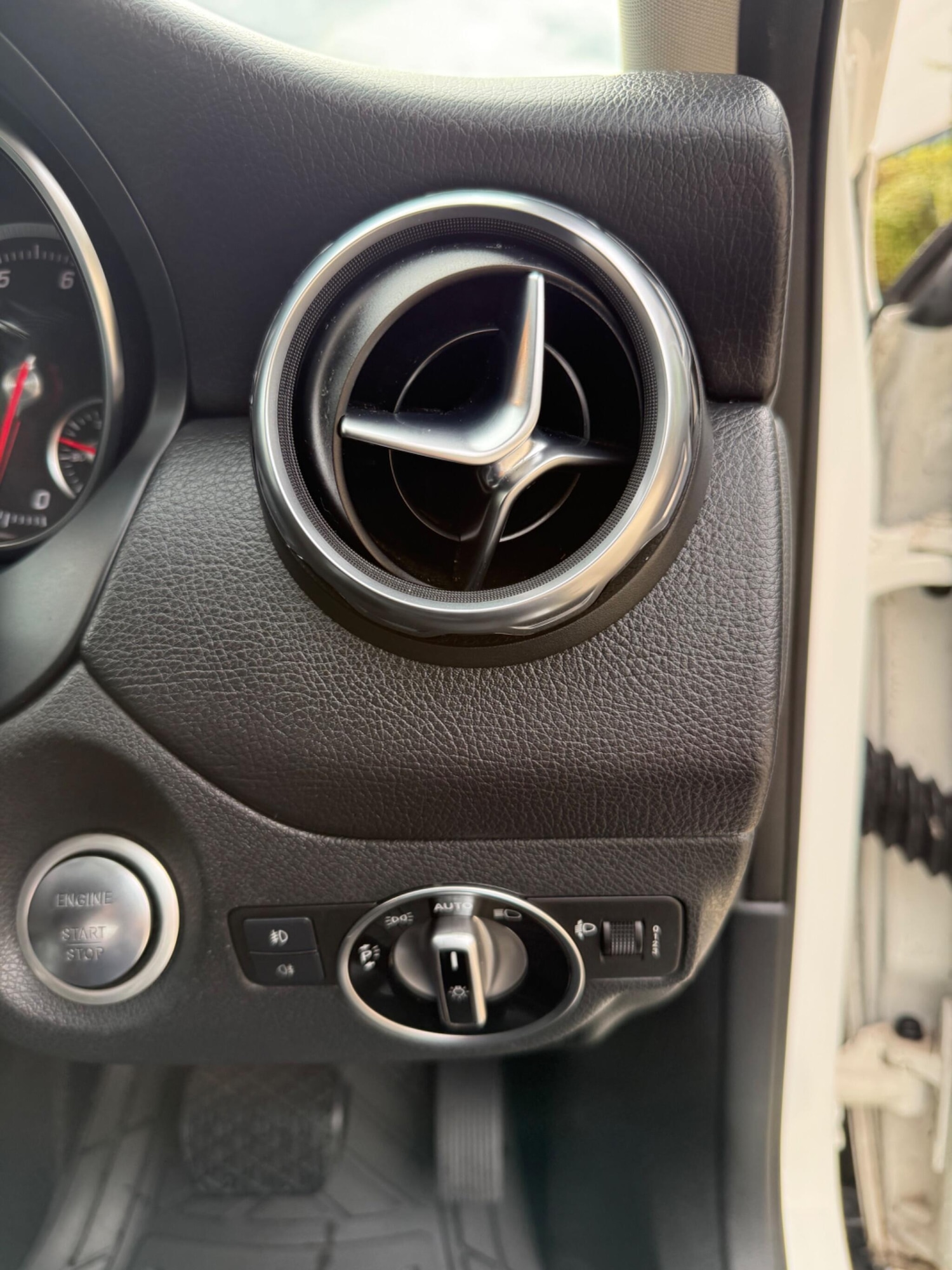 Used Mercedes-Benz GLA 2019 for sale - 76189565: Photo 17