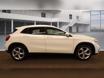 Used Mercedes-Benz GLA 2019 for sale - 76189565: Photo