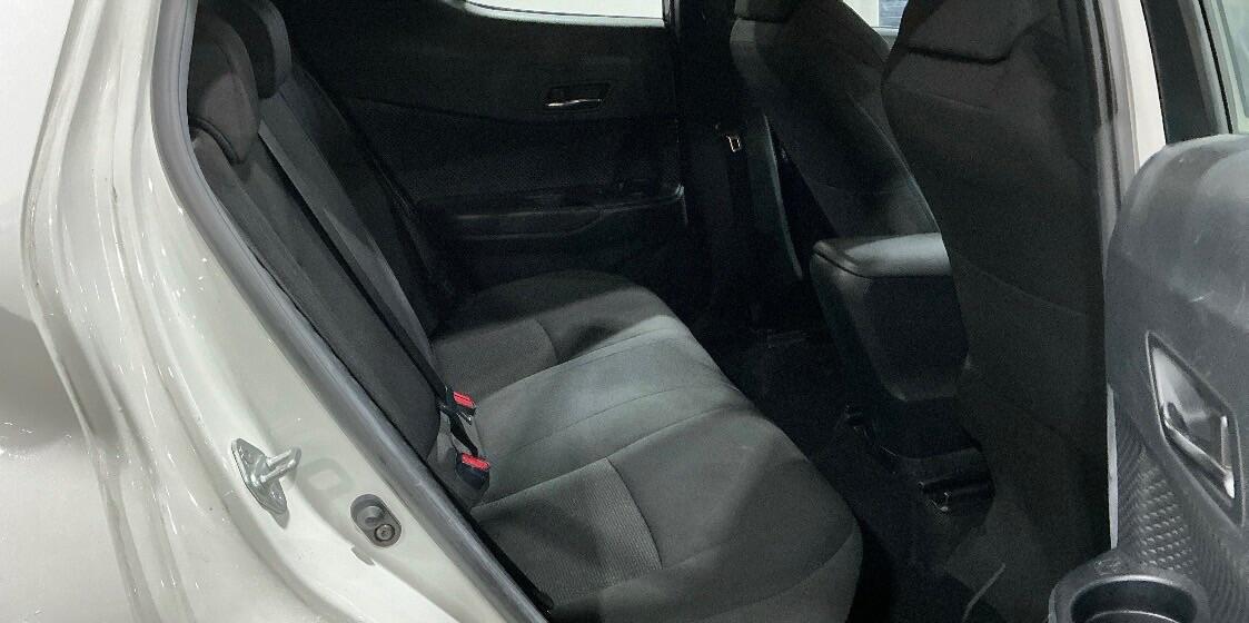 Used Toyota C-HR 2017 for sale - 77425997: Photo 10