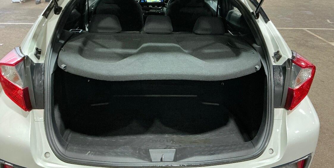 Used Toyota C-HR 2017 for sale - 77425997: Photo 11