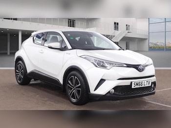Used Toyota C-HR 2017 for sale - 77425997: Photo