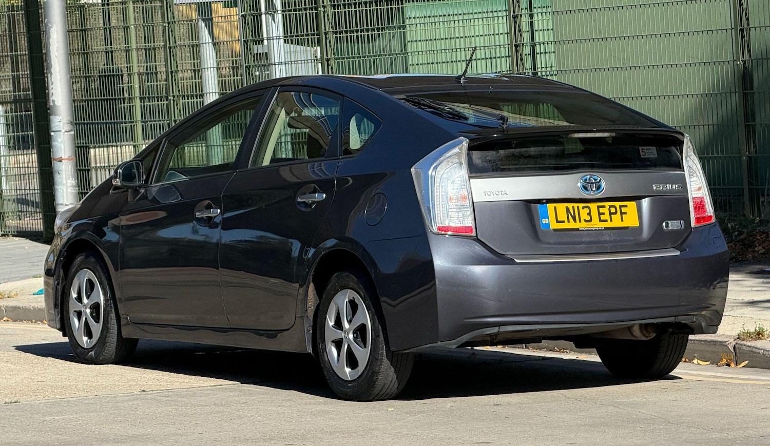 Used Toyota Prius 2013 for sale - 76122538: Photo 14