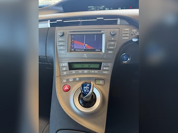 Used Toyota Prius 2013 for sale - 76122538: Photo 3