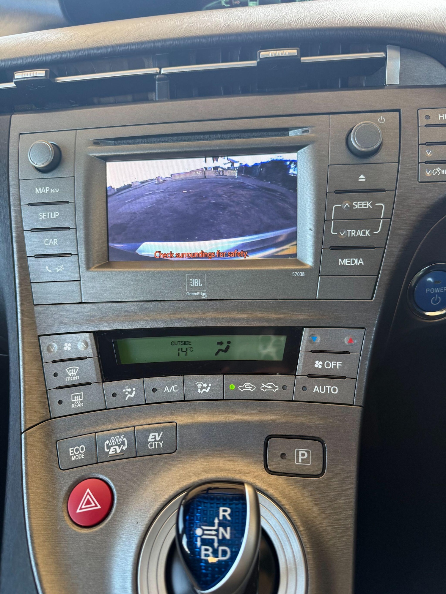 Used Toyota Prius 2013 for sale - 76122538: Photo 4