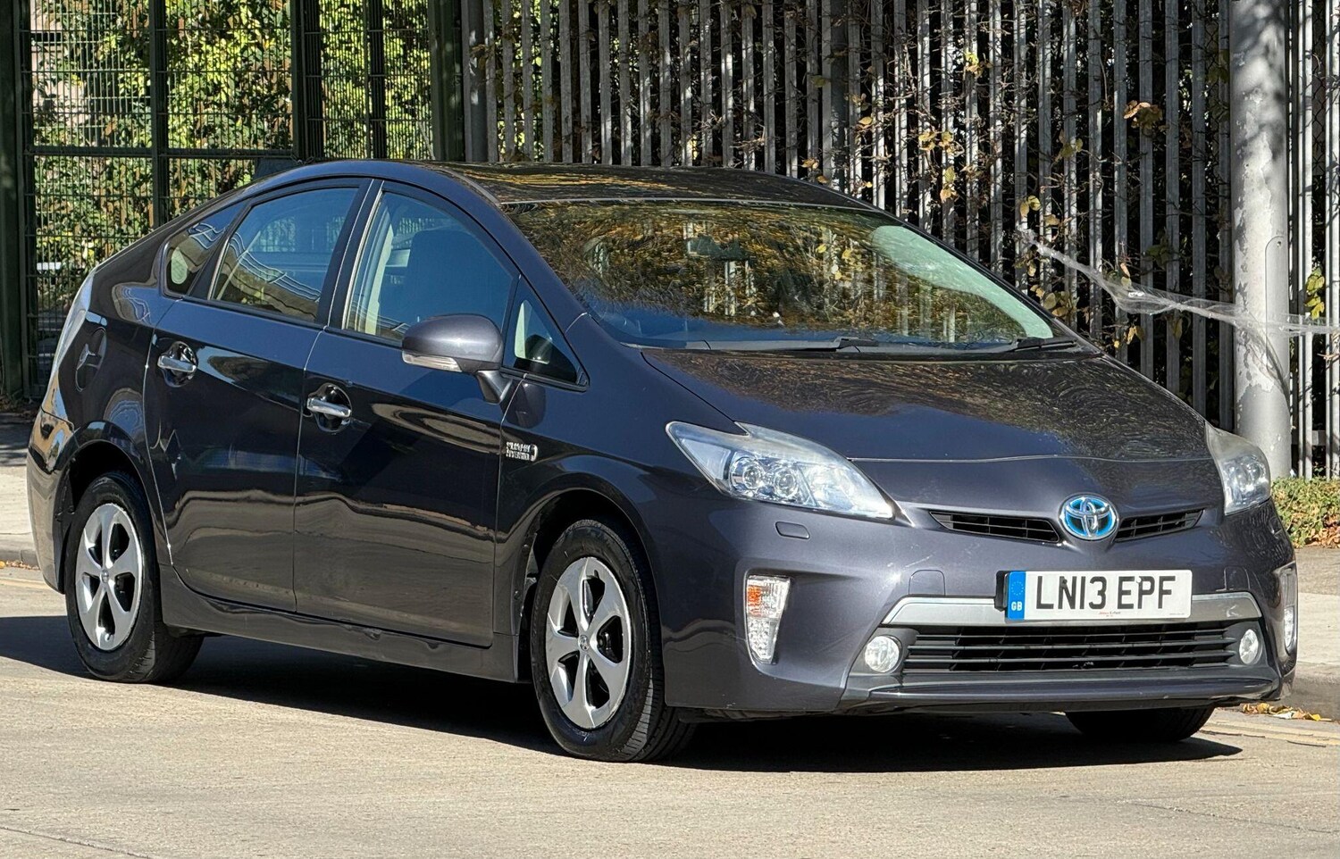 Used Toyota Prius 2013 for sale - 76122538: Photo 6