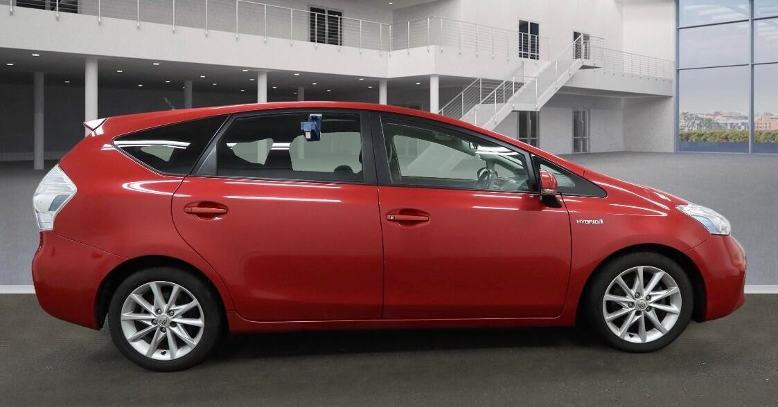 Used Toyota Prius+ 2013 for sale - 77254582: Photo 12
