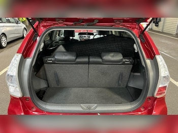 Used Toyota Prius+ 2013 for sale - 77254582: Photo