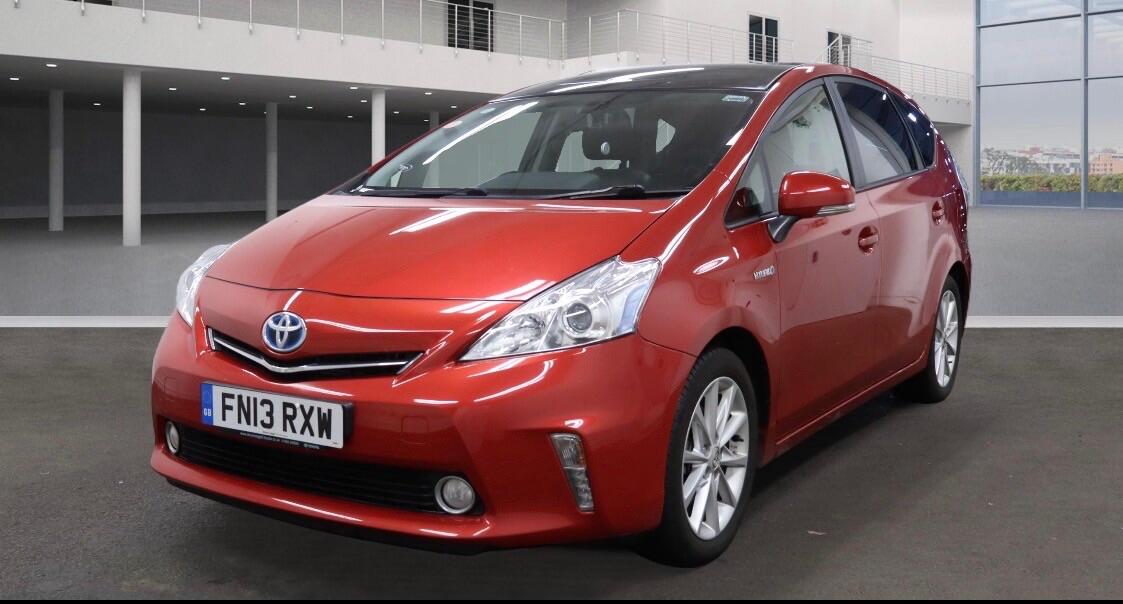 Used Toyota Prius+ 2013 for sale - 77254582: Photo 7