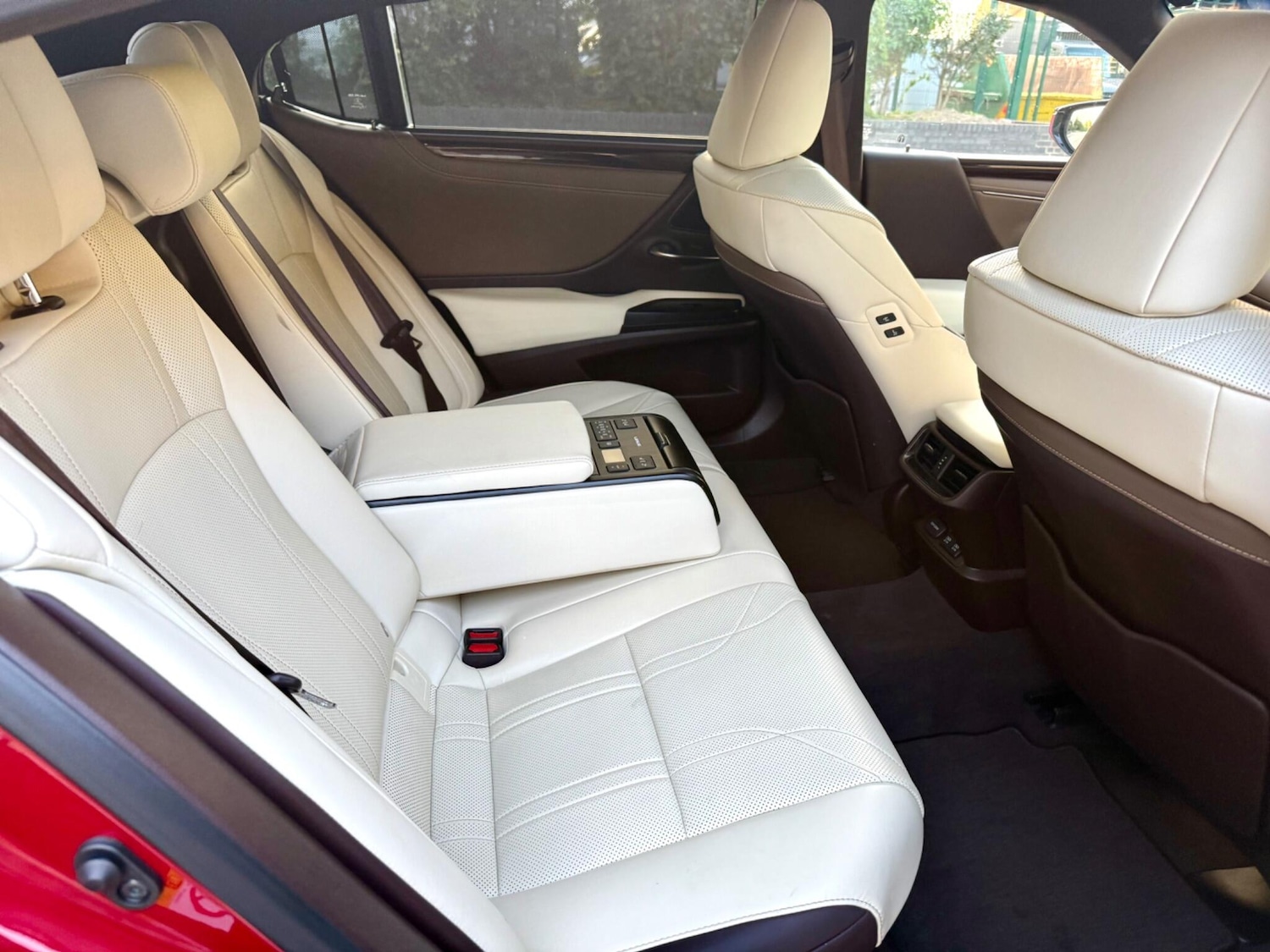 Used Lexus ES 2019 for sale - 76550094: Photo 14