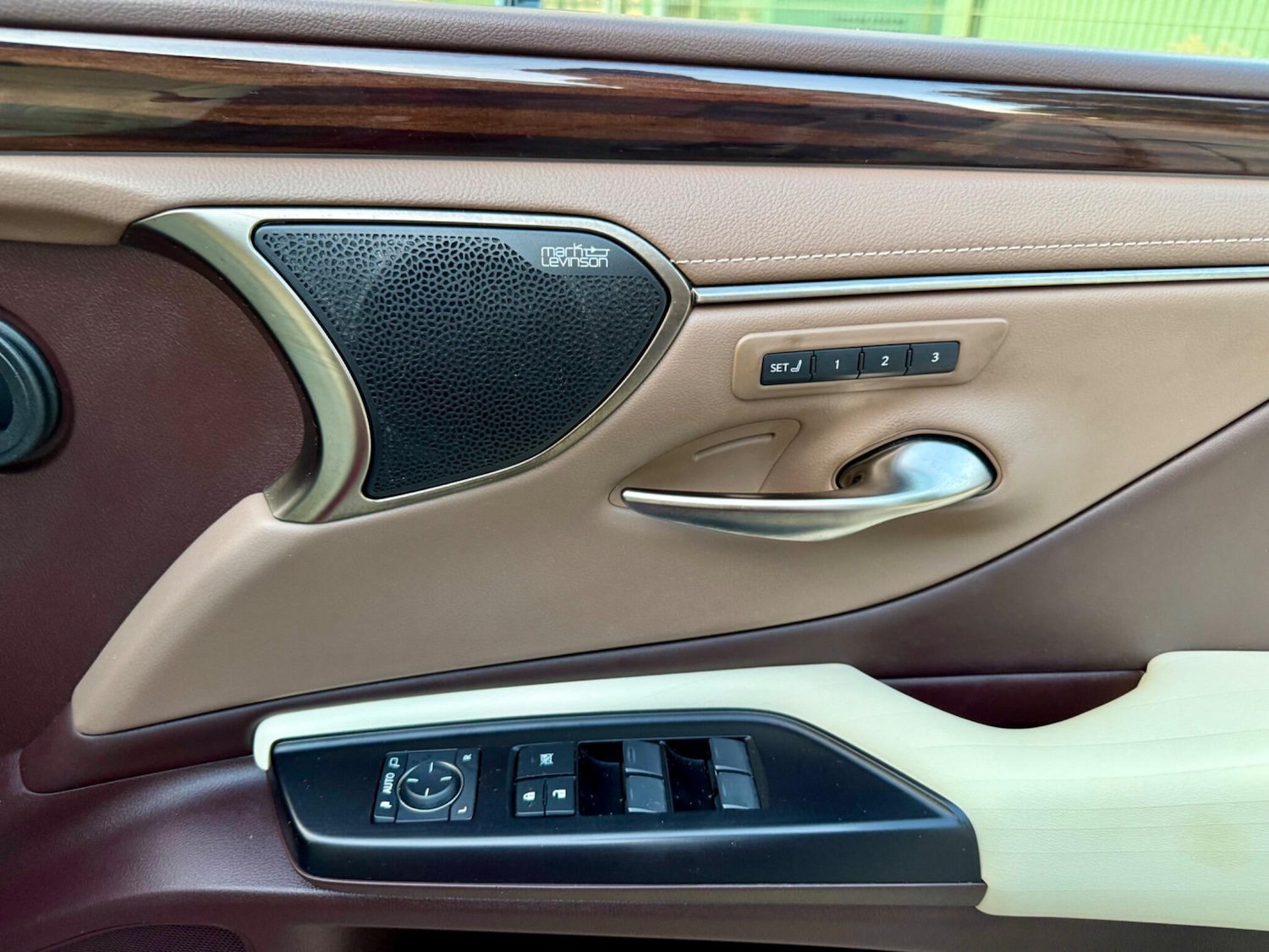 Used Lexus ES 2019 for sale - 76550094: Photo 22