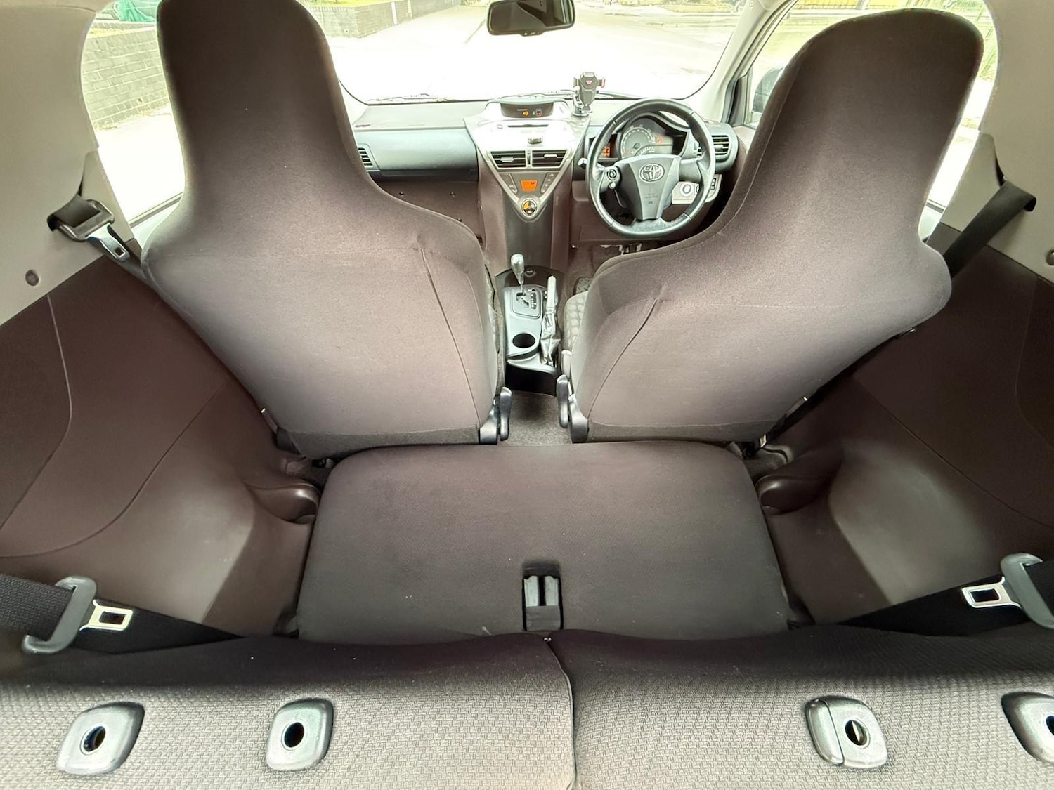 Used Toyota IQ 2010 for sale - 77575298: Photo 11