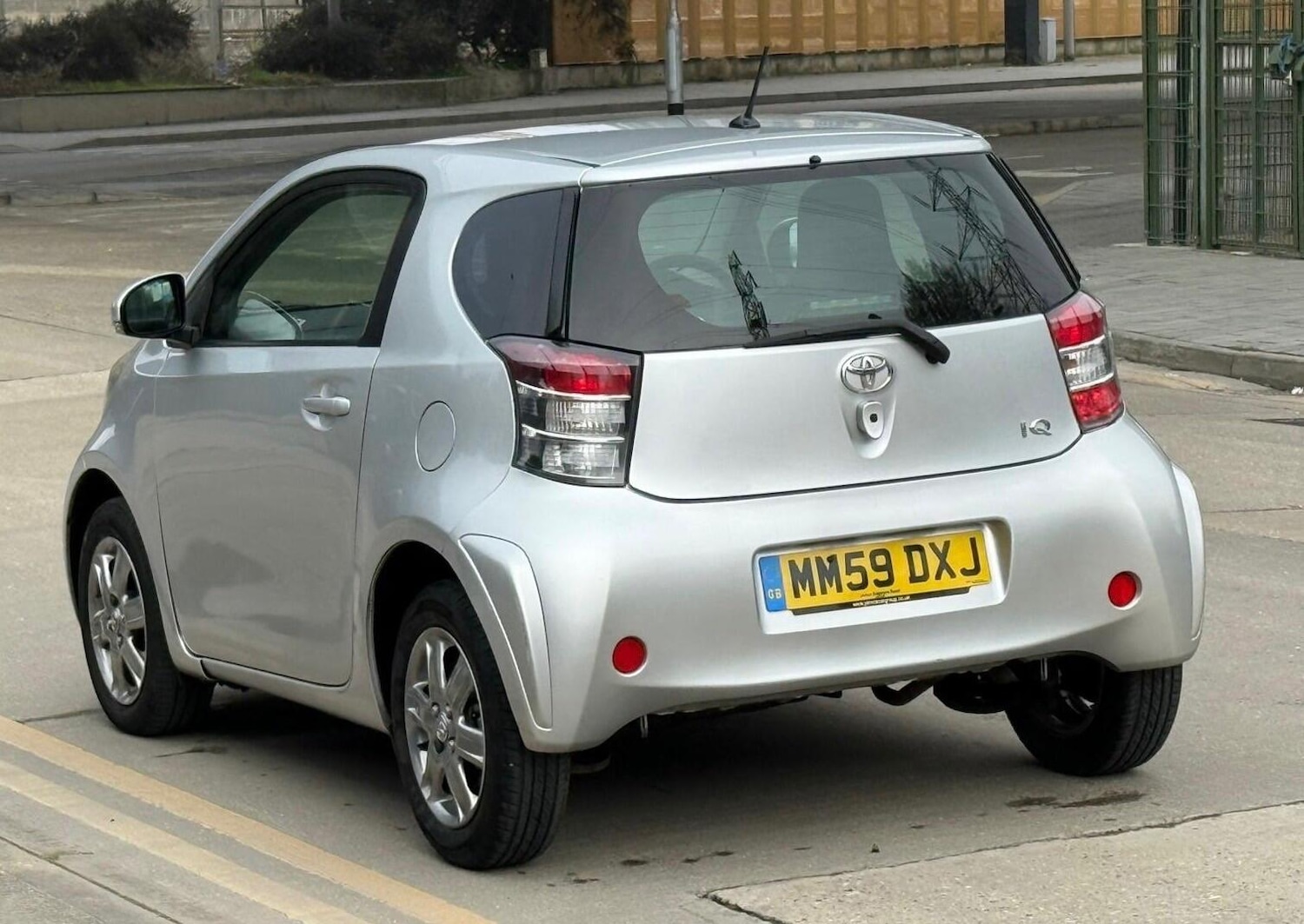 Used Toyota IQ 2010 for sale - 77575298: Photo 17
