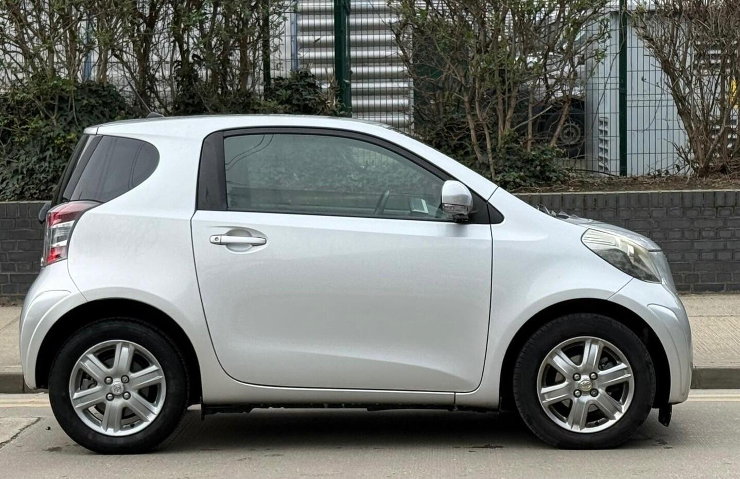 Used Toyota IQ 2010 for sale - 77575298: Photo 20