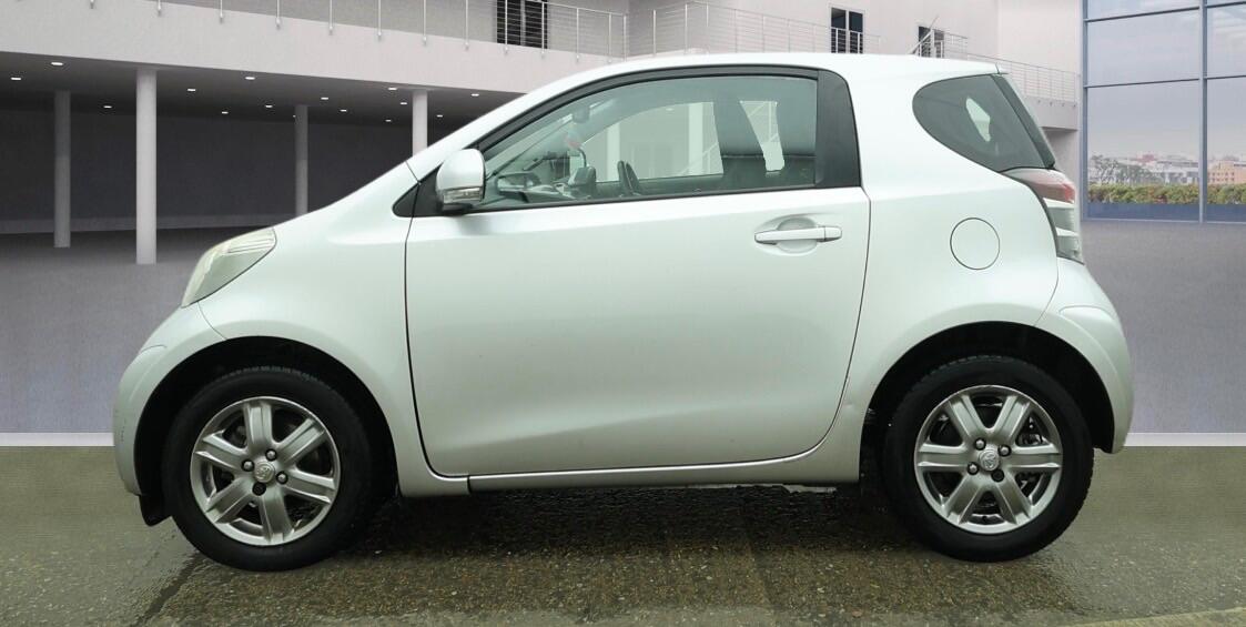 Used Toyota IQ 2010 for sale - 77575298: Photo 5