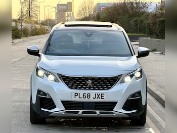 Used Peugeot 5008 2019 for sale - 78347570: Photo