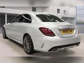 Used Mercedes-Benz C Class 2016 for sale - 76294989: Photo 2