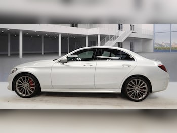 Used Mercedes-Benz C Class 2016 for sale - 76294989: Photo 3