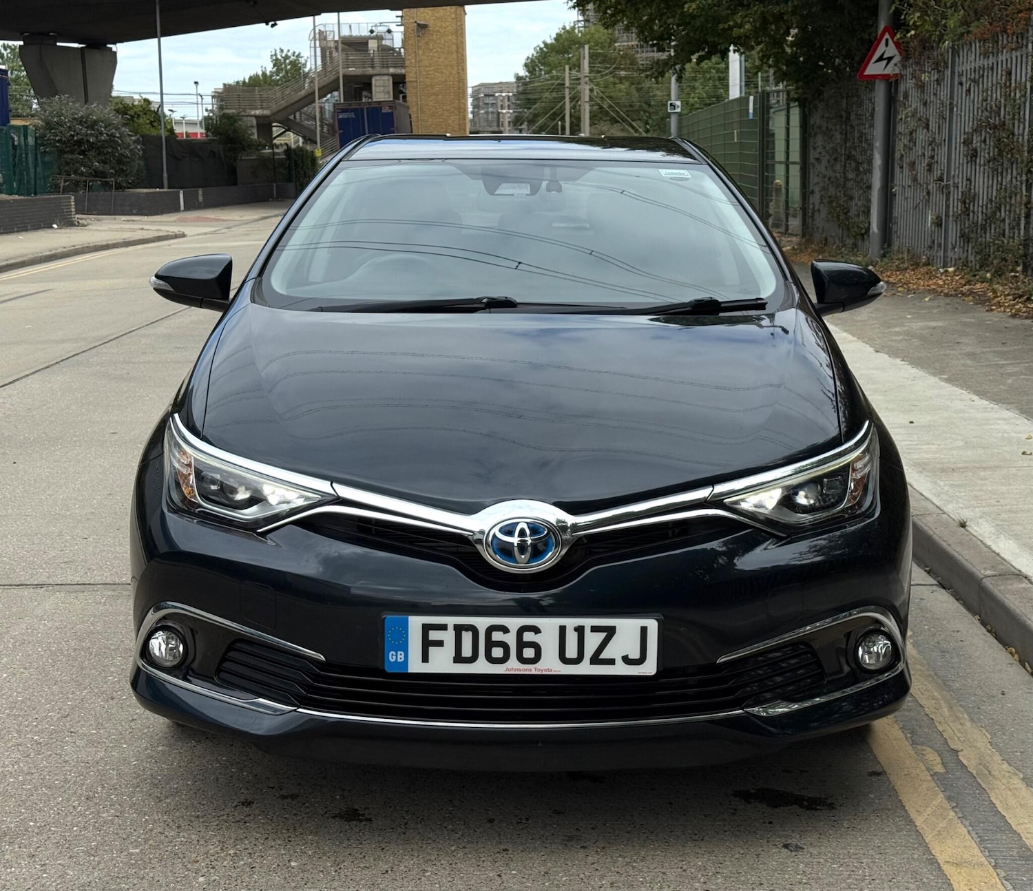 Vehicle 21