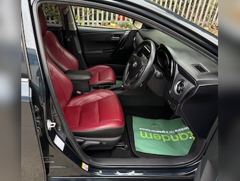 Used Toyota Auris 2017 for sale - 75634271: Photo