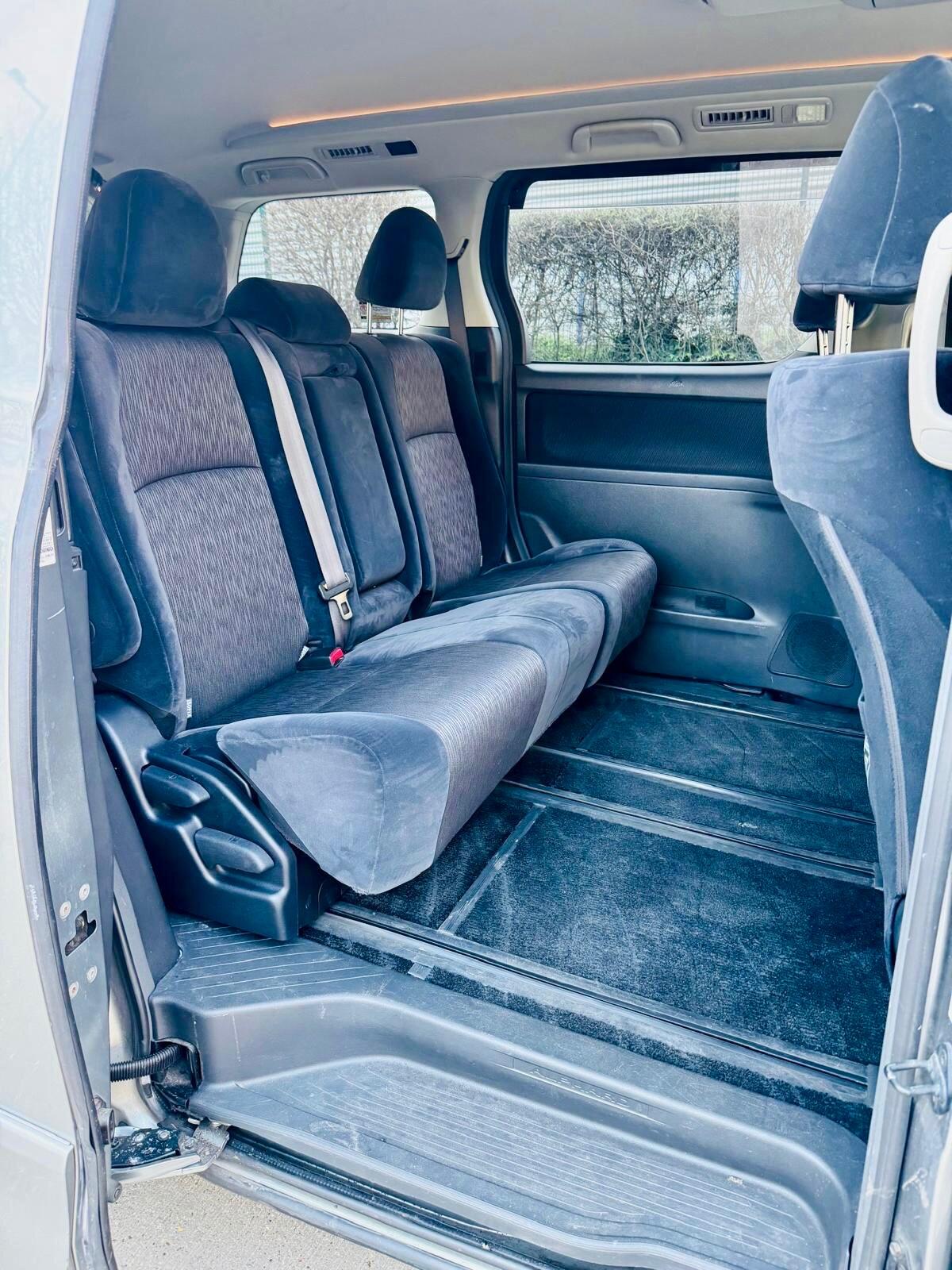 Used Toyota Alphard for sale - 77738663: Photo 11