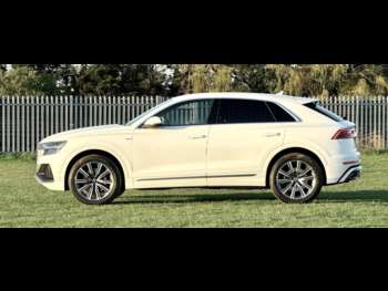Used Audi Q8 2023 for sale - 72885141: Photo