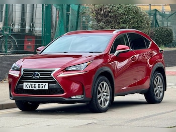 2016 (66) - 2.5 300h Luxury SUV 5dr Petrol Hybrid E-CVT 4WD Euro 6 (s/s) (197 ps)