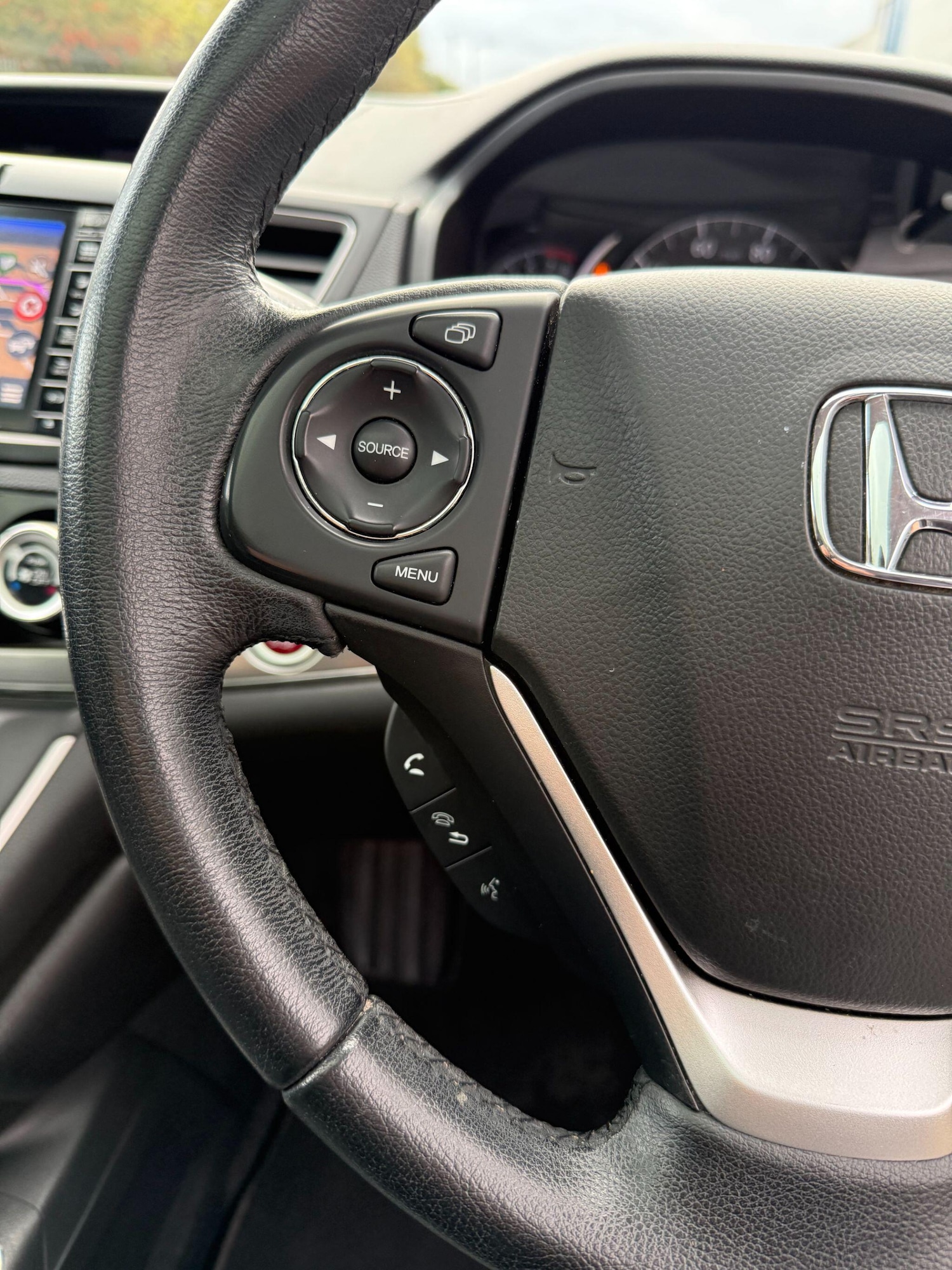 Used Honda CR-V 2015 for sale - 76620072: Photo 14