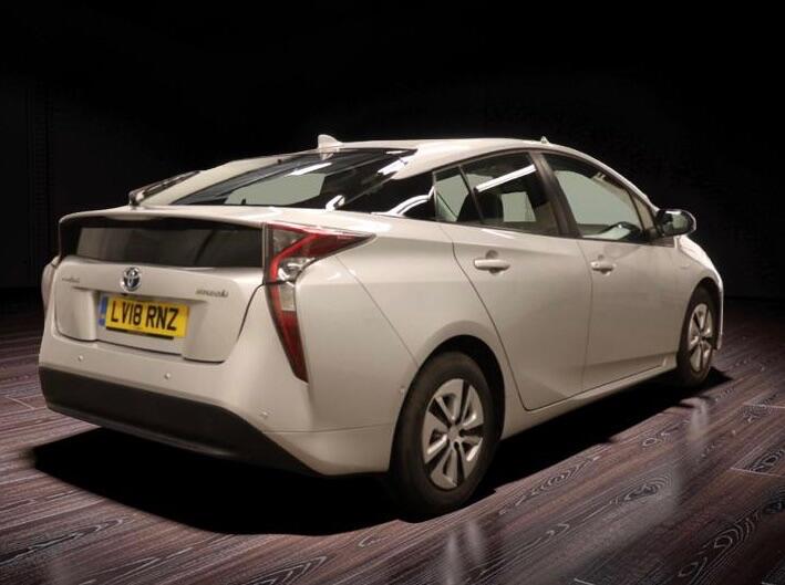 Used Toyota Prius 2018 for sale - 78128015: Photo 11
