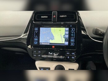 Used Toyota Prius 2018 for sale - 78128015: Photo