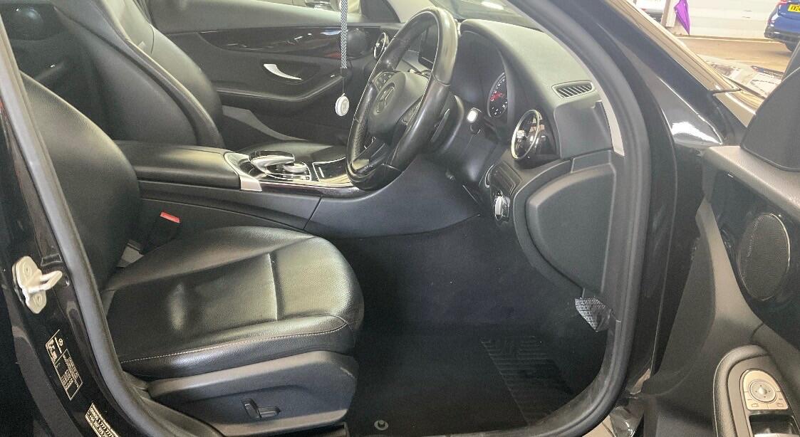 Used Mercedes-Benz C Class 2015 for sale - 77882732: Photo 3