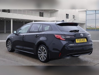 Used Toyota Corolla 2019 for sale - 75978532: Photo