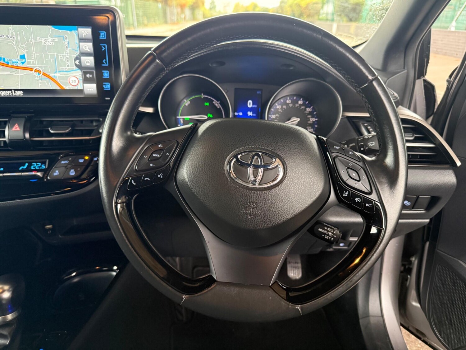 Used Toyota C-HR 2019 for sale - 76260573: Photo 24