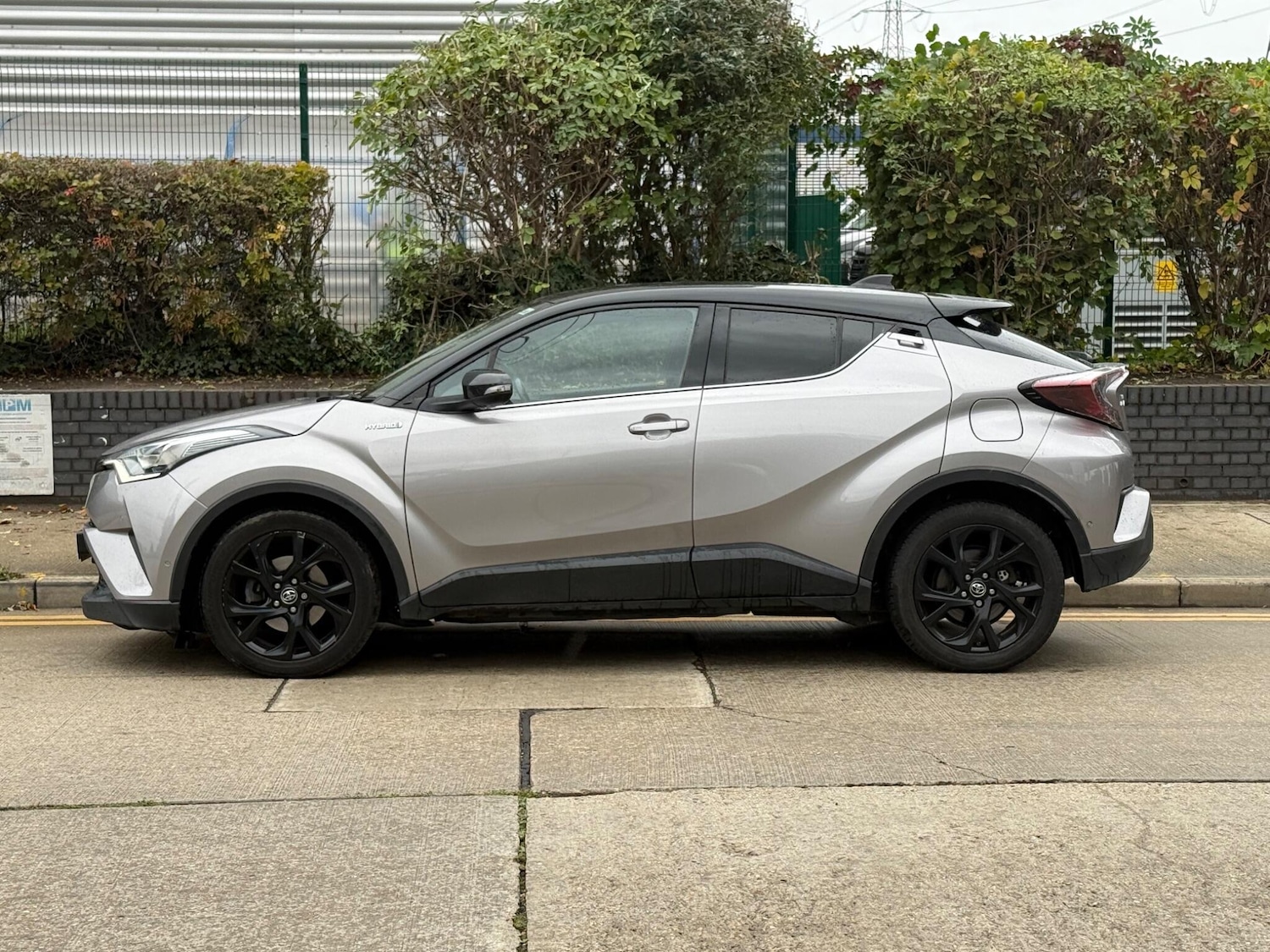Used Toyota C-HR 2019 for sale - 76260573: Photo 5